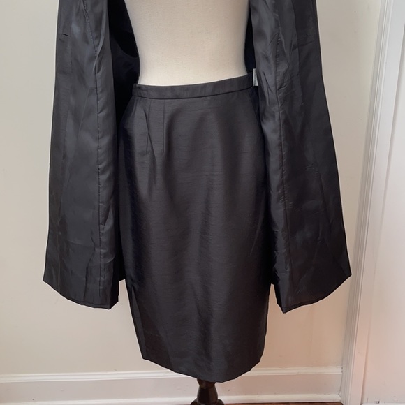 Larry Levine 2pc Suit Jacket & Skirt NWT - Picture 9 of 16